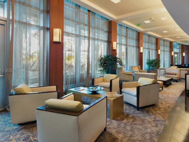 3-bedroom condo for sale in Bal Harbour - 10295 Collins Ave 803 - MondialRealty