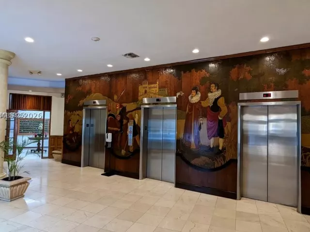 2-bedroom condo for sale in Hollywood - 3725 S Ocean Dr 508 (AVAILABLE) - MondialRealty