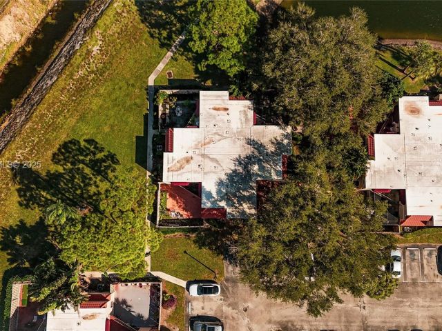 Home for rent at 4205 Village Dr D - photo 7494175