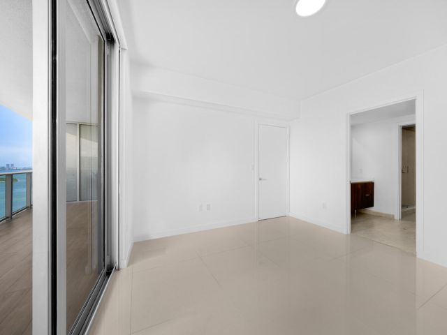 Apartment for rent  Unit #1905 - photo 6925578