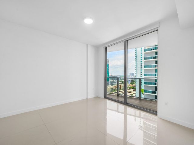 Apartment for rent  Unit #1905 - photo 6925581