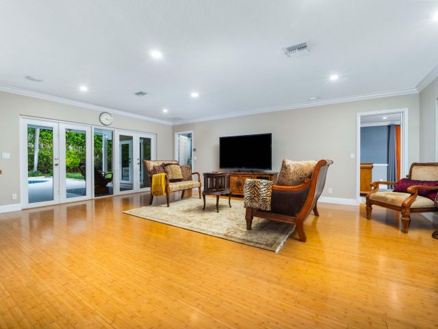 Home for sale at 1170 SW Pepperridge Terrace - photo 6924030