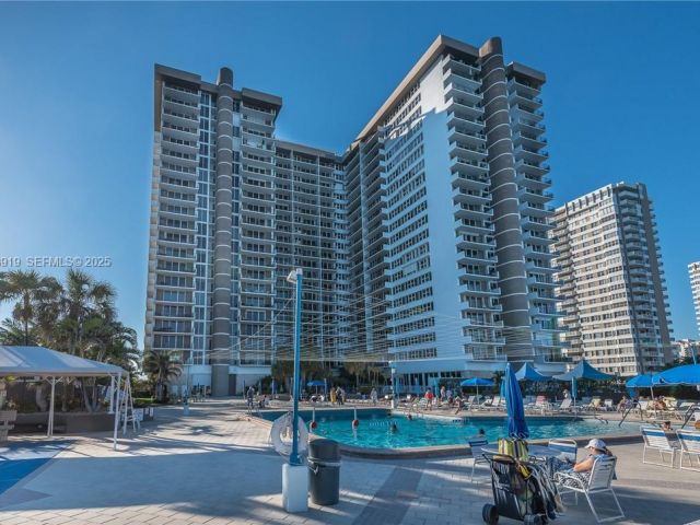 Apartment for rent  Unit #1826 - photo 6923475