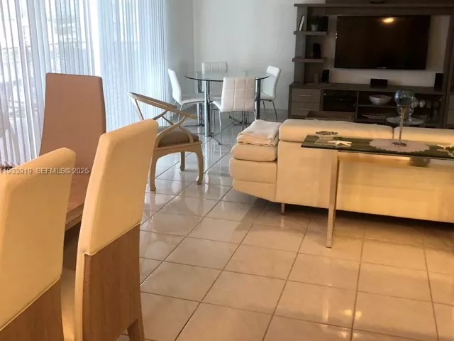 2-bedroom condo for rent in Hallandale Beach - 2030 S Ocean Dr 1826 - MondialRealty