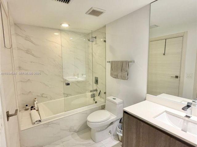 Apartment for sale  Unit #2709 - photo 6926889