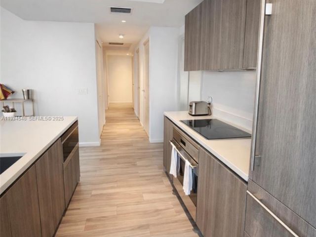 Apartment for sale  Unit #2709 - photo 6926894