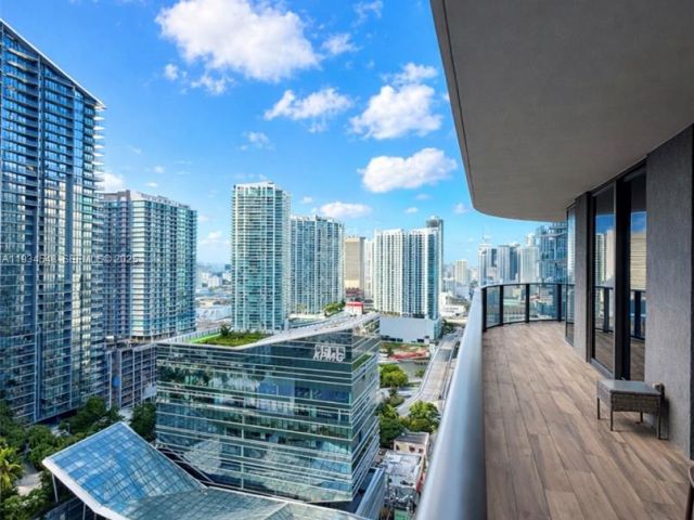 Apartment for sale  Unit #2709 - photo 6926896