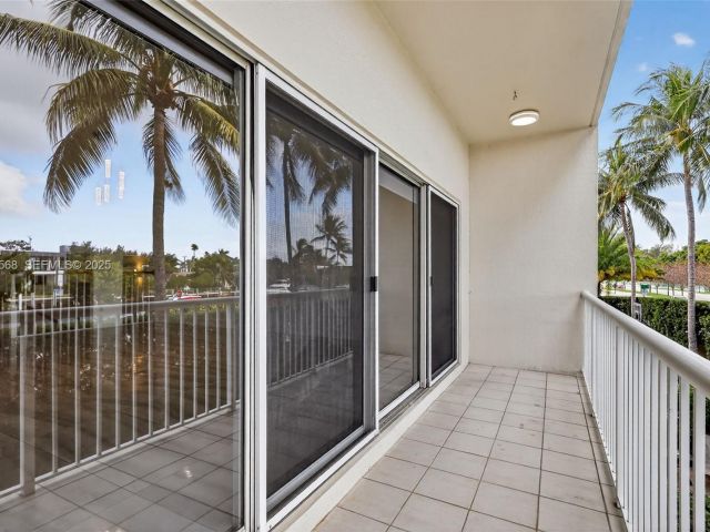 Home for sale at 21399 Marina Cove Cir 14 - photo 6923522