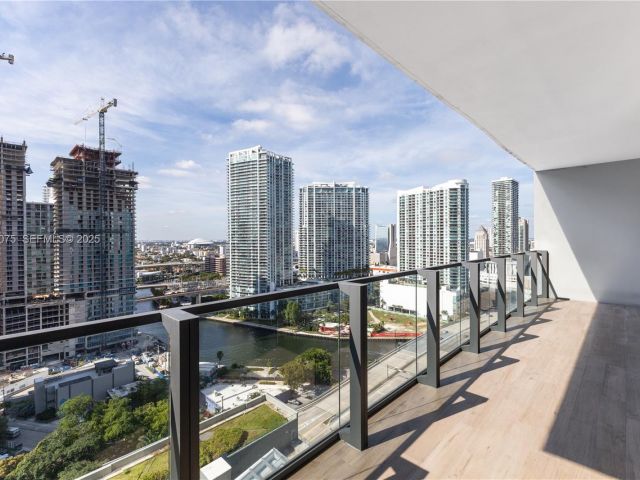 Apartment for sale  Unit #2006 - photo 6926544