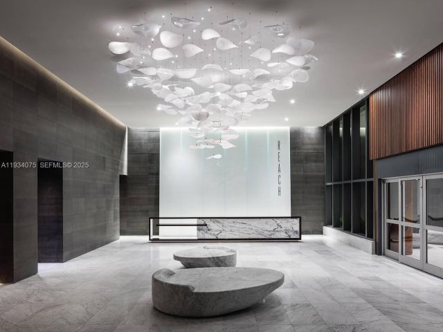 Apartment for sale  Unit #2006 - photo 6926545