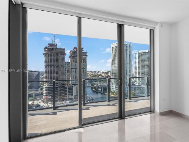 Apartment for sale  Unit #2006 - photo 7443924