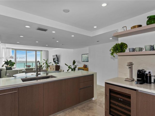 Apartment for sale  Unit #3007 - photo 6926729