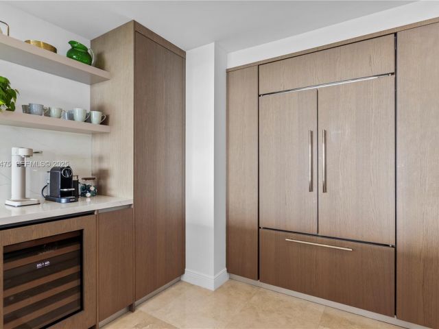 Apartment for sale  Unit #3007 - photo 6926730