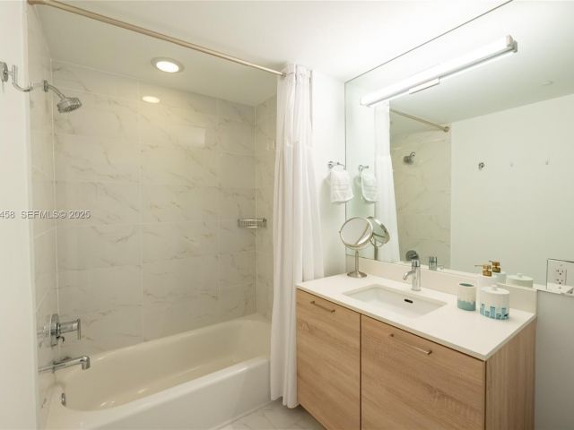 Apartment for sale  Unit #3117 - photo 6926225