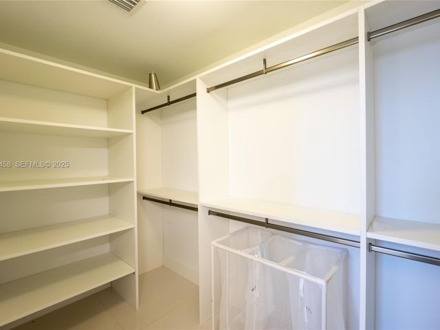 Apartment for sale  Unit #3117 - photo 6926227