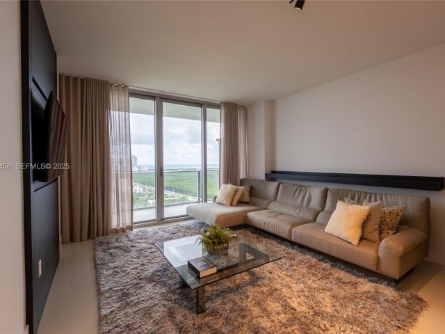 Apartment for sale  Unit #3117 - photo 6926238