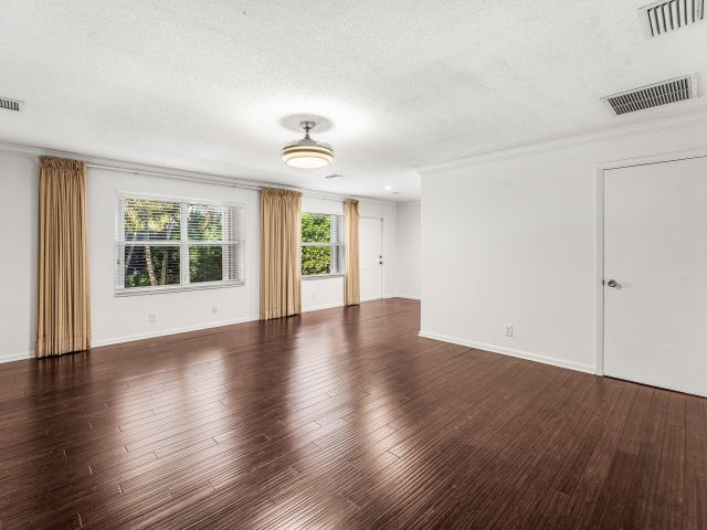 Home for sale at 368 Plymouth Road - photo 6926416