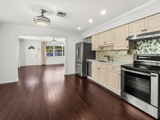 Home for sale at 368 Plymouth Road - photo 6926420