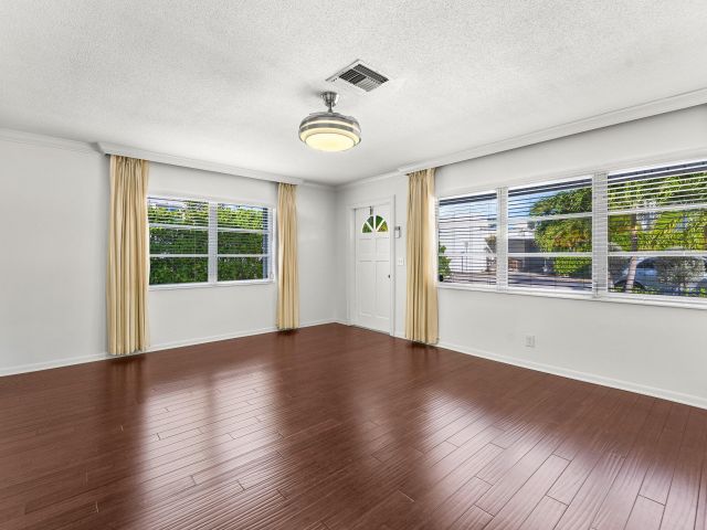 Home for sale at 368 Plymouth Road - photo 6926425