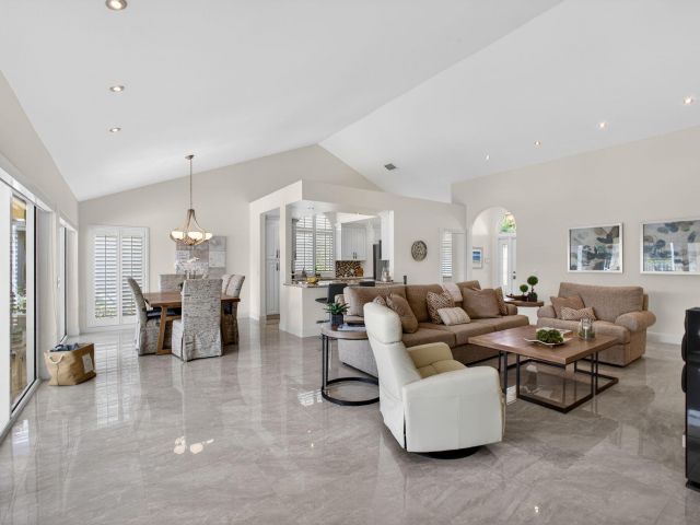 Home for sale at 2294 Saratoga Bay Drive - photo 6927726