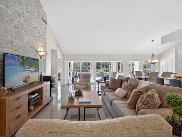 Home for sale at 2294 Saratoga Bay Drive - photo 6927729