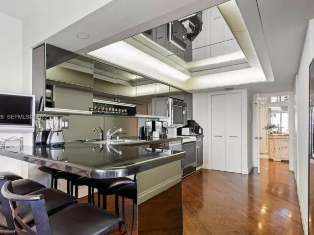 Apartment for sale  Unit #17-D - photo 6928757