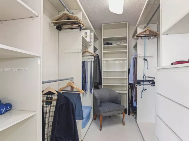 Apartment for sale  Unit #17-D - photo 6928752