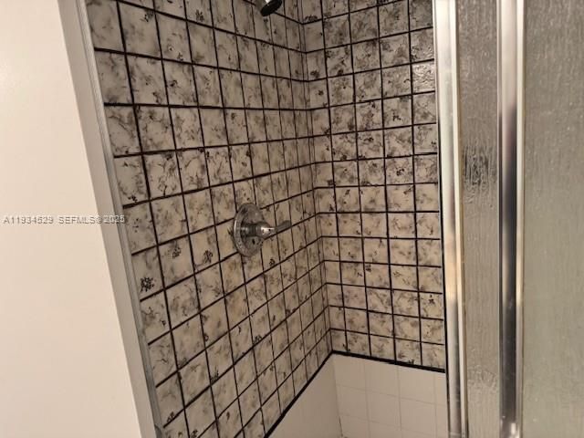 Home for rent at 1800 Bayberry Dr 1800 - photo 7431019