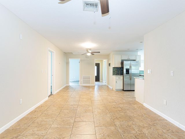 Home for rent at 169 Armadillo Way - photo 6928029