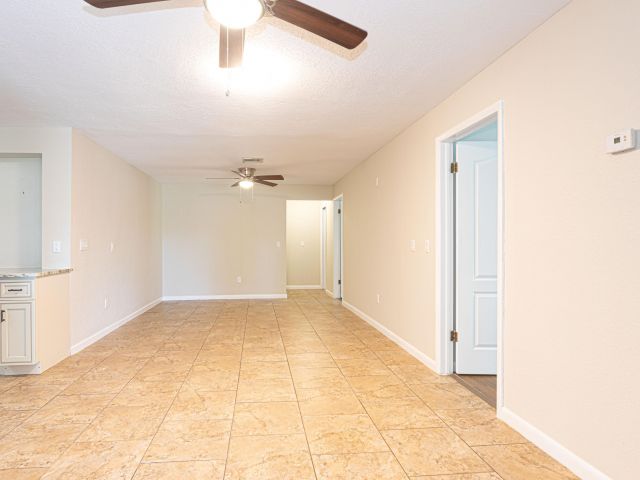 Home for rent at 169 Armadillo Way - photo 6928031