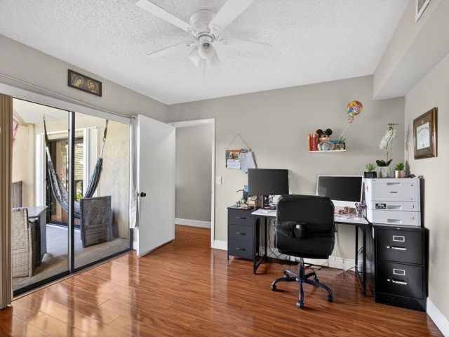 Home for rent at 8164 Thames Boulevard C - photo 6928908