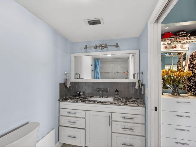 Home for rent at 8164 Thames Boulevard C - photo 6928911