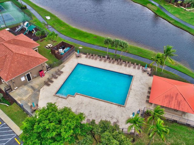 Home for rent at 8164 Thames Boulevard C - photo 6928922