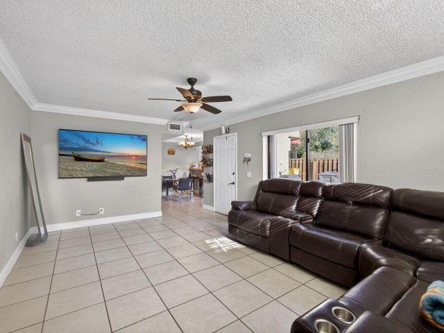 Home for rent at 8164 Thames Boulevard C - photo 6928925