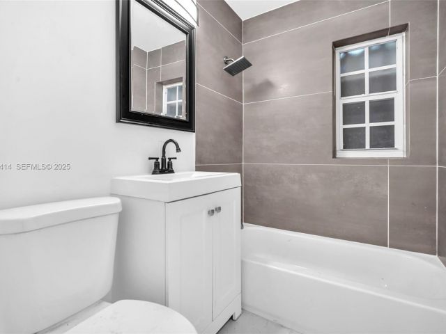 Home for sale at 265 NW 135th - photo 6928152