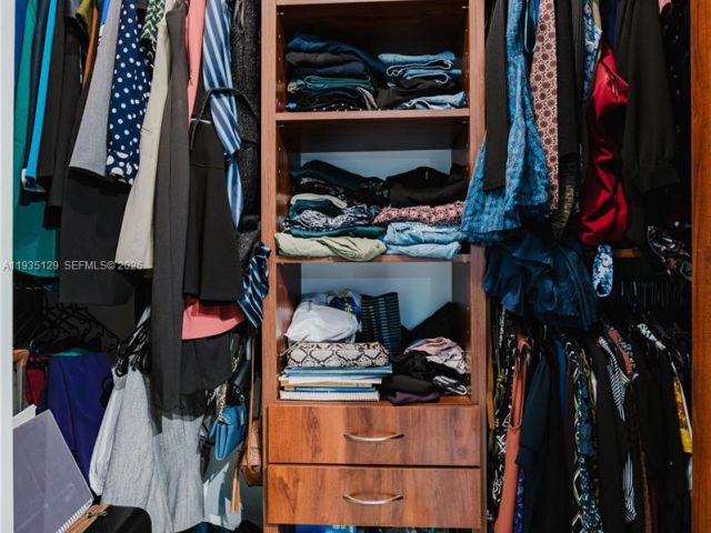 Apartment for rent  Unit #1814 - photo 7436401