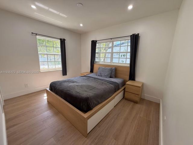 3-bedroom home for rent in North Miami Beach - 15800 NE 15th Ave - MondialRealty