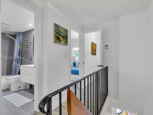 2-bedroom home for sale in Key Biscayne - 798 Crandon Blvd 16-C - MondialRealty