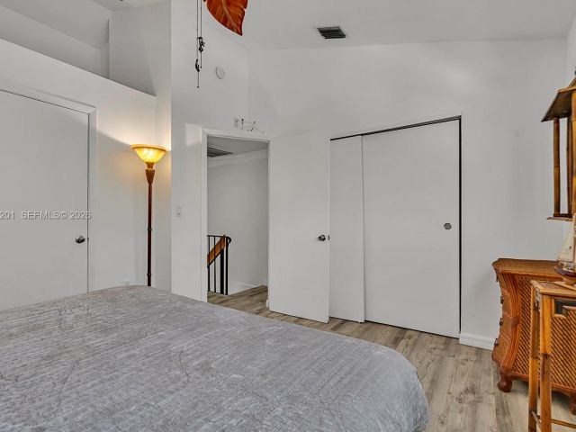 Home for sale at 798 Crandon Blvd 16-C - photo 6931529