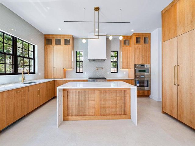 Home for sale at 250 Plymouth Road - photo 6932172