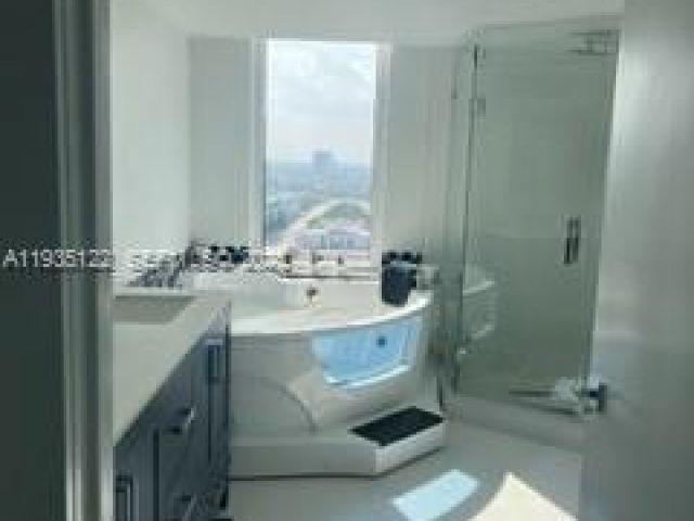 Apartment for rent  Unit #2507 - photo 6929173