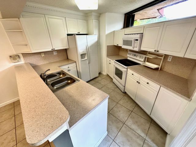 Home for rent at 8081 Severn Drive D - photo 6929389