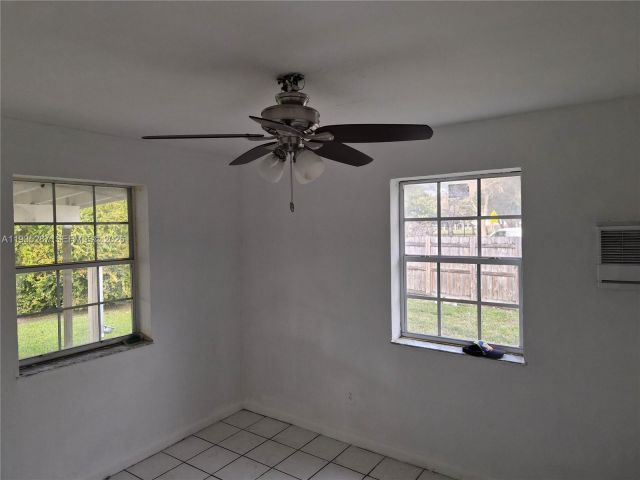 Home for sale at 9201 SW 43rd Ter - photo 7438401