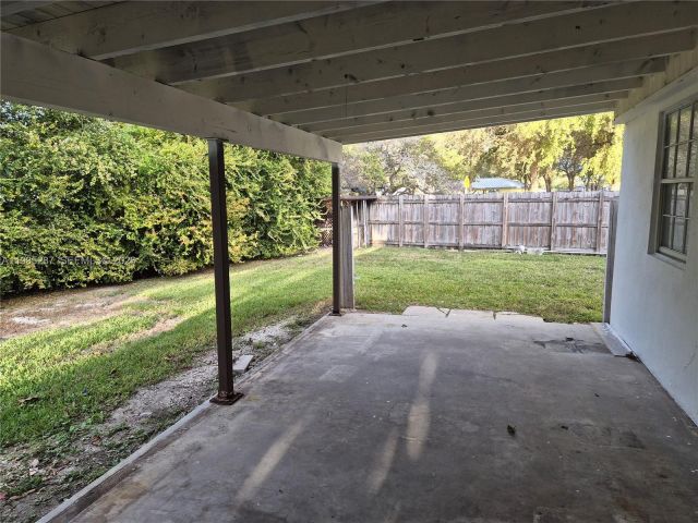 Home for sale at 9201 SW 43rd Ter - photo 7438406