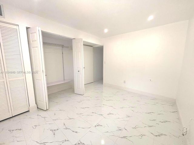 Home for rent at 14402 SW 111th St 14402 - photo 7504443