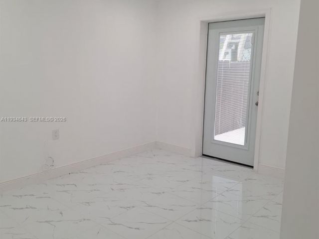 Home for rent at 14402 SW 111th St 14402 - photo 7504444