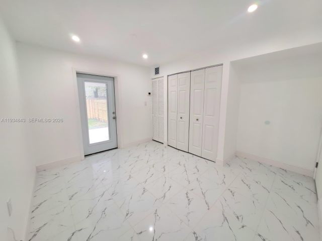 Home for rent at 14402 SW 111th St 14402 - photo 7504445