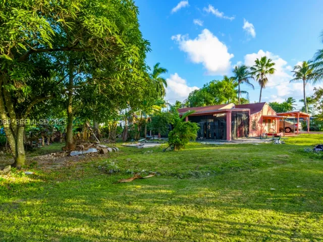 2-bedroom home for sale in Miami - 191 NW 83rd St - MondialRealty