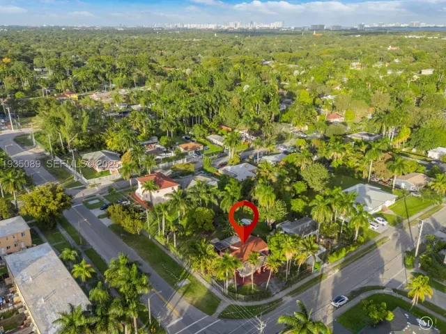 2-bedroom home for sale in Miami - 191 NW 83rd St - MondialRealty