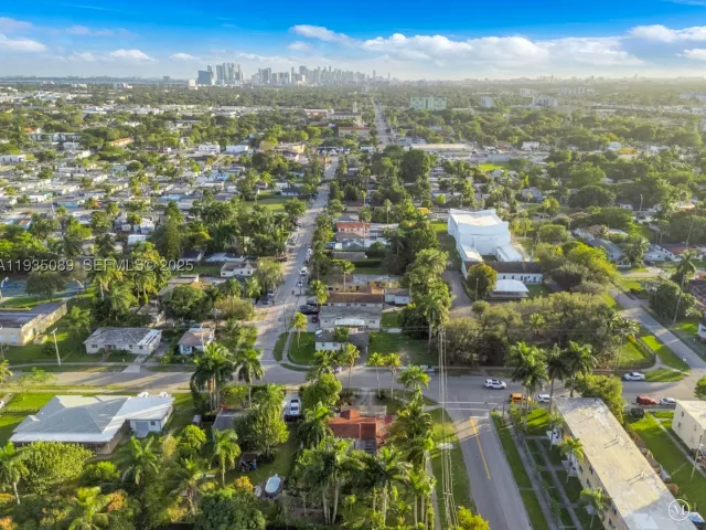 2-bedroom home for sale in Miami - 191 NW 83rd St - MondialRealty